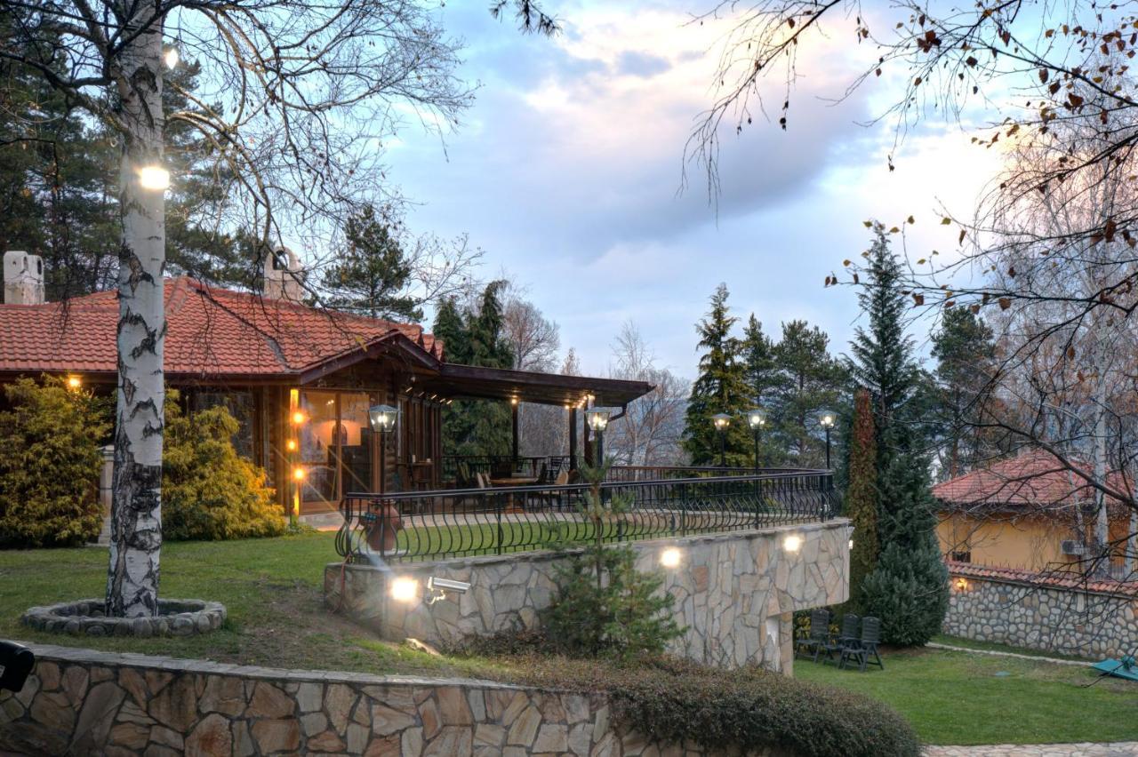 Villa Anna Luxury Lake Residence Shtarkelovo Gnezdo Екстериор снимка